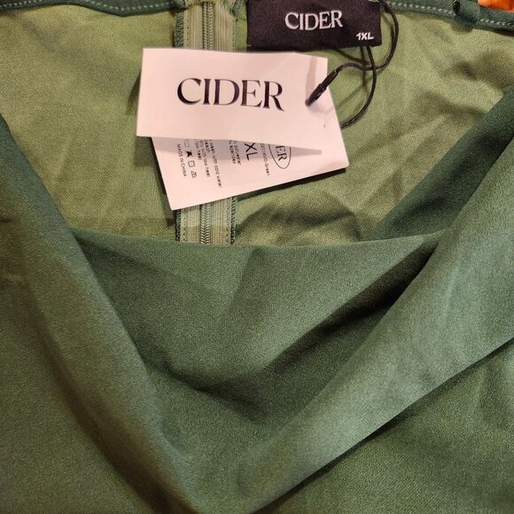 Cider Women's Size 1X Hunter Green Drawstring Ruched Midi Dress Spaghetti Straps - Picture 8 of 10